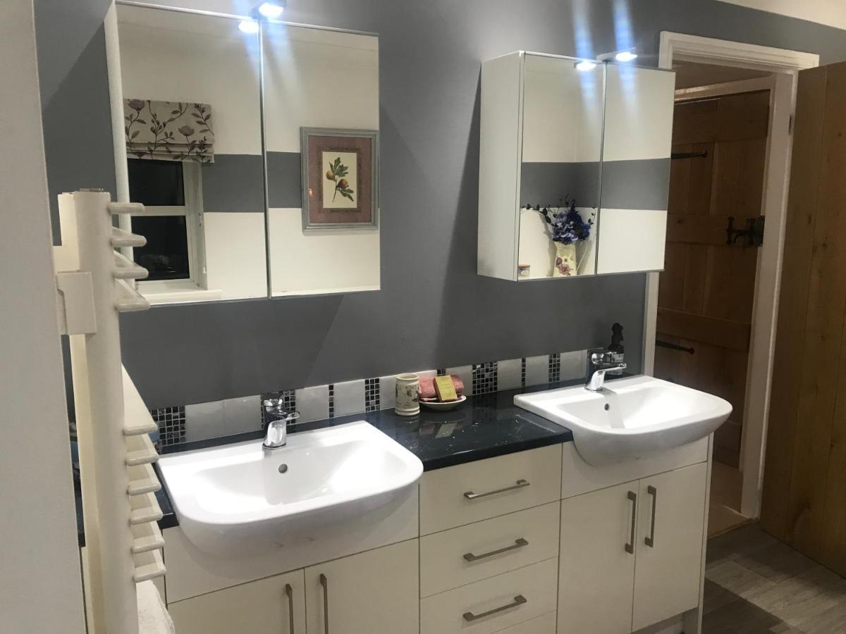 The Master Suite, Enjoy The Countryside In Style Ashover Esterno foto