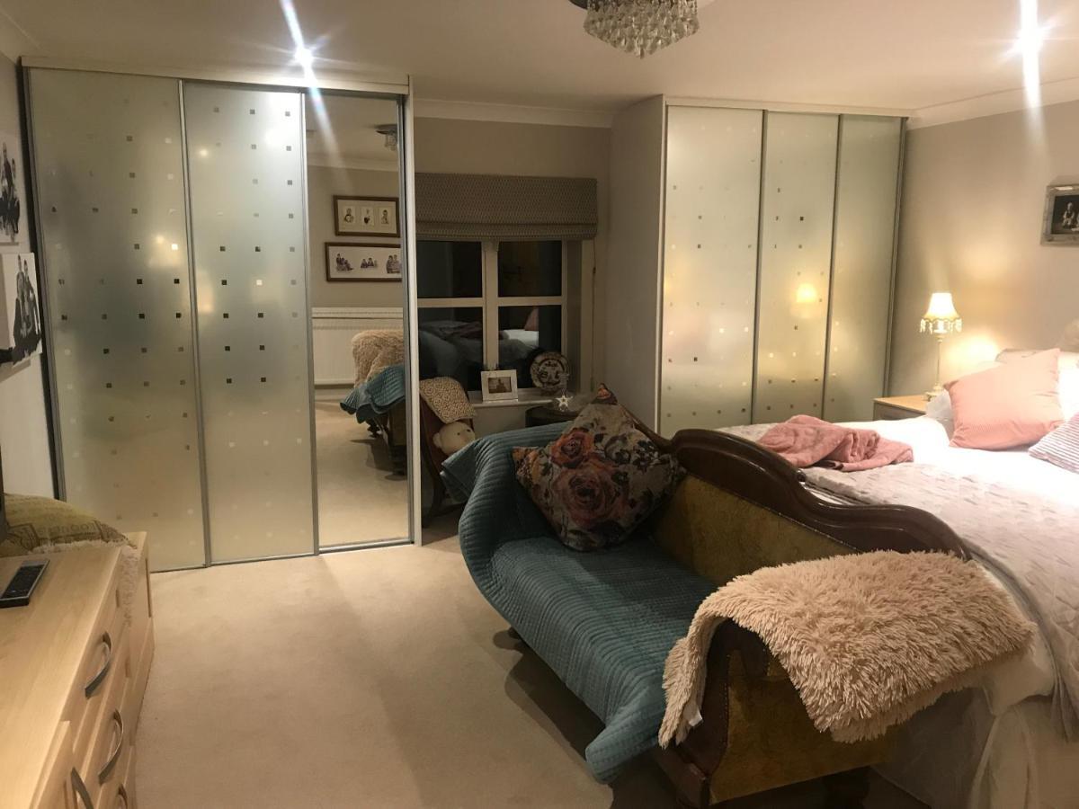 The Master Suite, Enjoy The Countryside In Style Ashover Esterno foto